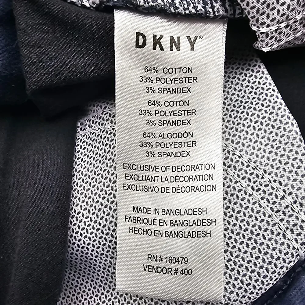 DKNY Mens size 36/32 Bedford Slim Straight Fit Dark Wash Denim Jeans Blue